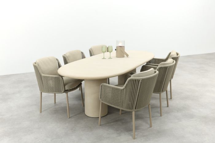 4SO Bernini/Hampton 6-persoons ovale dining tuinset 240x105 cm. - Latte/Mortex