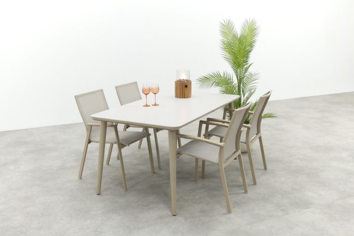 Atmos/Sofia stapelbare aluminium dining tuinset voor 4 personen 160x90 cm. - Latte