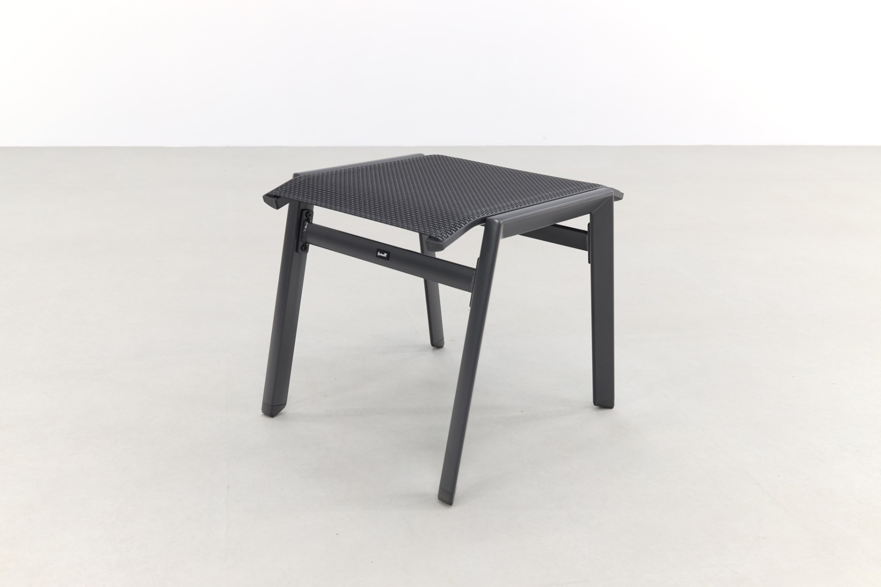 Hartman Napoli hocker